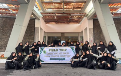 FIELD TRIP SANTRI/ WATI PONDOK PESANTREN USMAN SYARIF